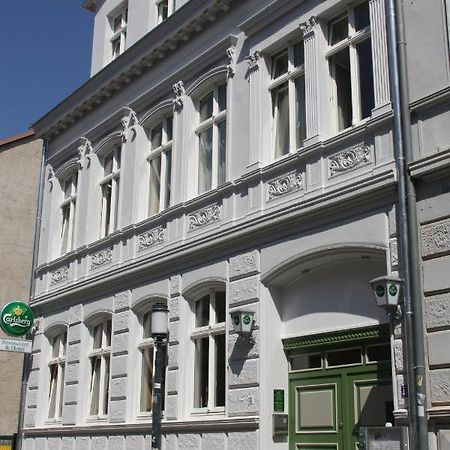 Restaurant&Hotel Olive Greifswald Exterior foto